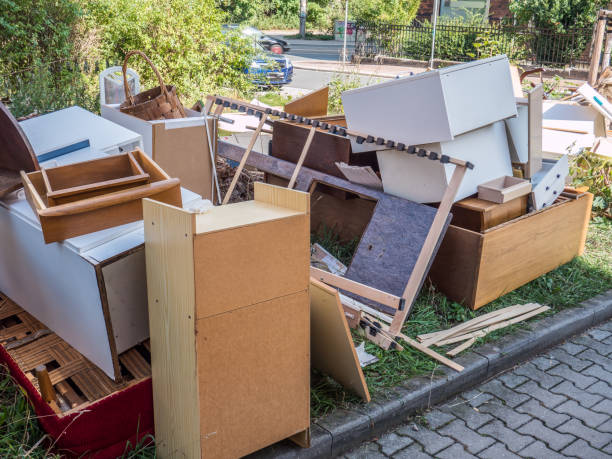 Retail Junk Removal in Trenton, IL